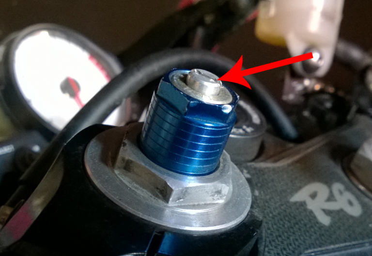 Teach Me Suspension (Part 7) Making Rebound Damping Adjustments